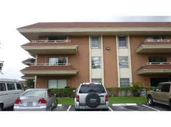 17500 68 Ave Unit D2006, Hialeah, FL 33015