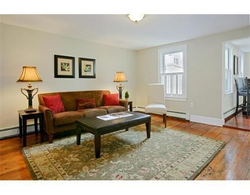 19 Monument St #2, Charlestown, MA 02129