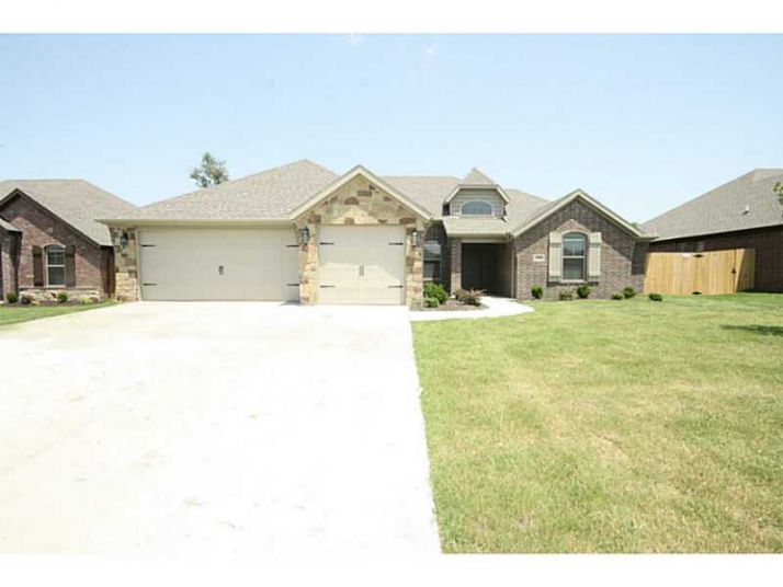 1302 SW STARRY SKY BLVD, Bentonville, AR 72712