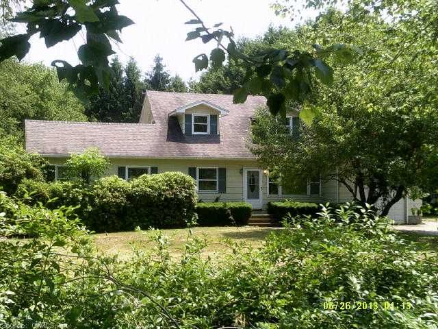 69 E Haddam Rd, Salem, CT 06420