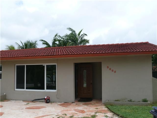 9865 SW 27 TE, Miami, FL 33165