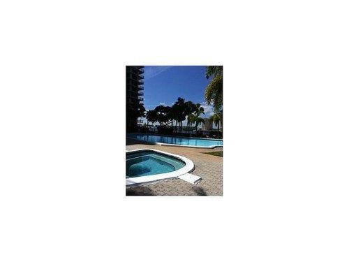 18151 NE 31 CT # 1001, North Miami Beach, FL 33160