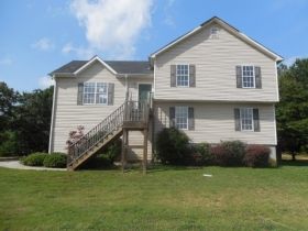 2 Talon Court, Kingston, GA 30145