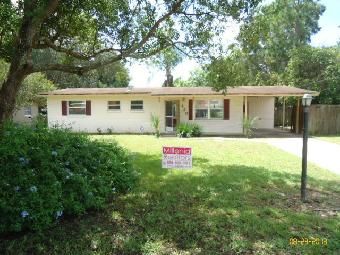 720 Ave H NE, Winter Haven, FL 33881