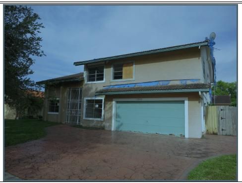 20110 Nw 62nd Ave, Hialeah, FL 33015