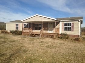 165 Gilley Hill Rd, Bradyville, TN 37026