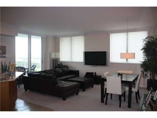 1745 E HALLANDALE BEACH B # 1003, Hallandale, FL 33009