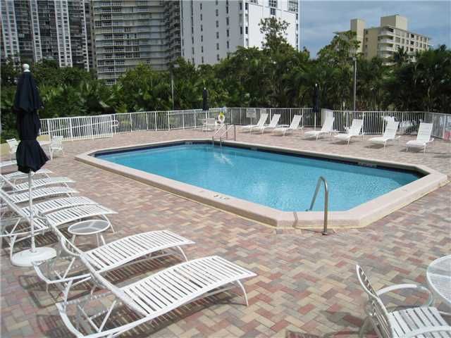 2501 BRICKELL AV # 1002, Miami, FL 33129