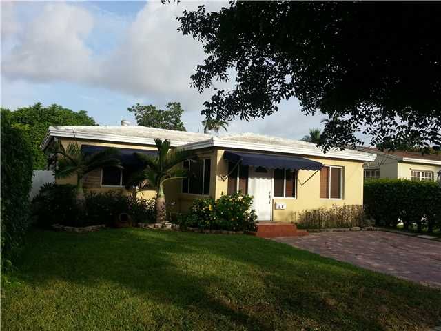 950 NW 27 CT, Miami, FL 33125