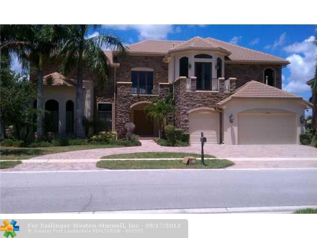 10521 VERSAILLES BLVD, Lake Worth, FL 33449