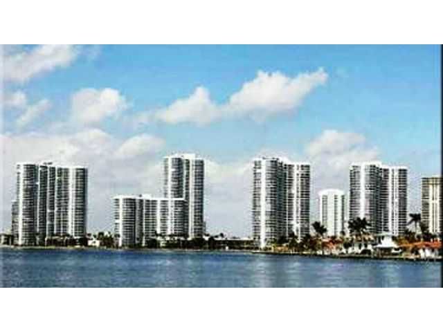 19195 NE 36 CT # 1509, Miami, FL 33180