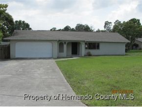 13366 Drayton Dr, Spring Hill, FL 34609