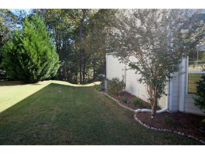 107 Farm Valley Drive, Canton, GA 30115