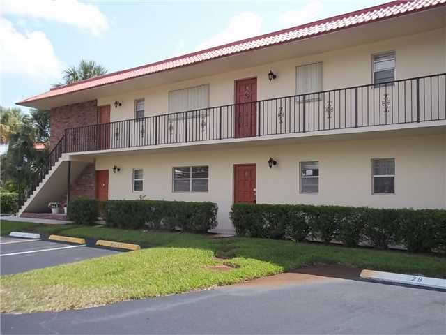 1903 Sw Palm City Rd Apt 2b, Stuart, FL 34994