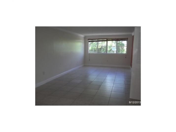 6195 NW 186 ST # 1-318, Hialeah, FL 33015