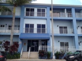 2734 Bird Ave Apt 305, Miami, FL 33133