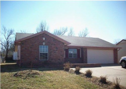 508 E Mimosa Place, Rogers, AR 72756