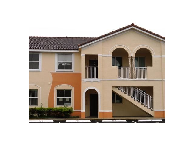 2755 SE 16 AV # 202, Homestead, FL 33035