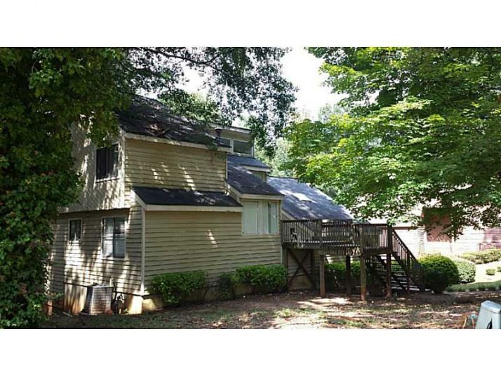 1637 Fieldgreen Overlook, Stone Mountain, GA 30088