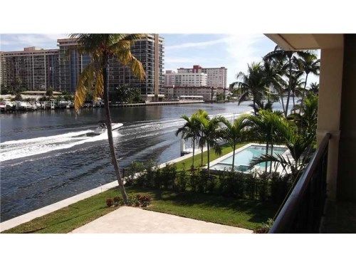 513 PALM DR, Hallandale, FL 33009