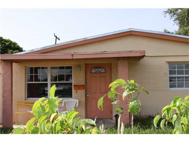 5927 SHERIDAN ST, Hollywood, FL 33021