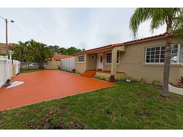 3601 SW 26 ST, Miami, FL 33133