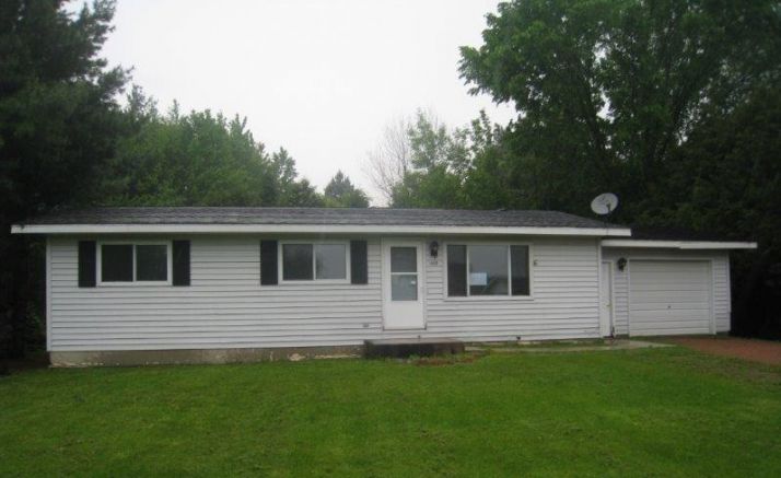 442 Birch Street, Birnamwood, WI 54414