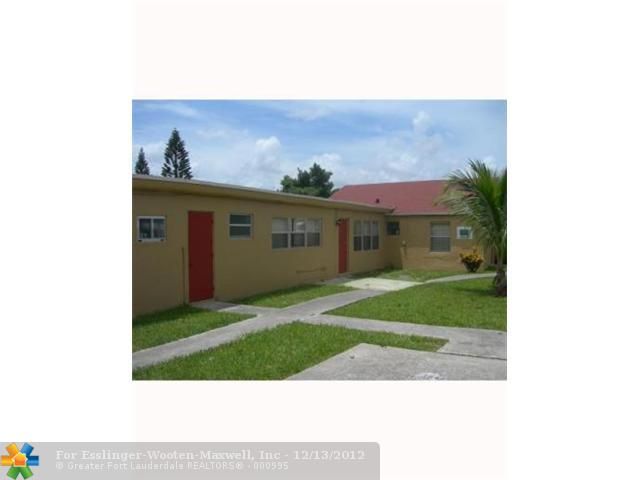 2318 HARDING ST, Hollywood, FL 33020