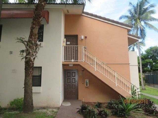 7070 Nw 179th St Apt 208, Hialeah, FL 33015