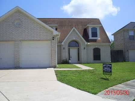 7631 Aimua Ct, Houston, TX 77083