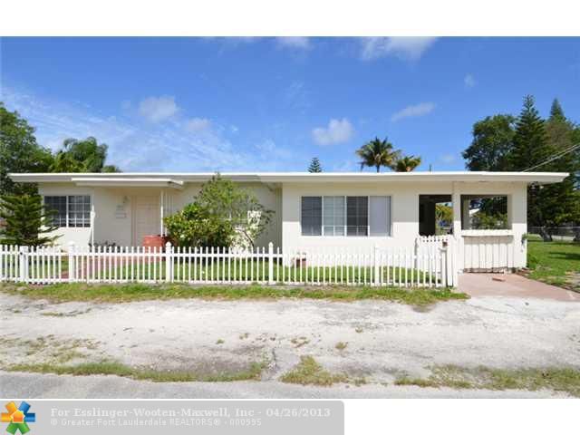 1925 N 25TH AV, Hollywood, FL 33020