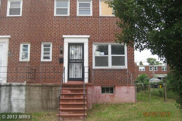 4218 Labyrinth Rd, Baltimore, MD 21215