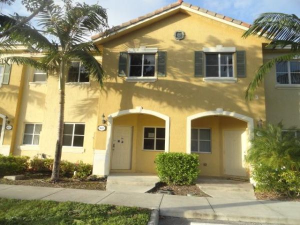 1631 Se 31 Ct, Homestead, FL 33035