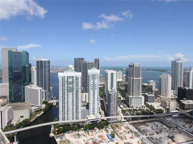 92 SW 3 ST # 5209, Miami, FL 33130