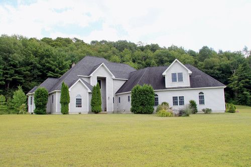 272 Oak Hill Road, Shaftsbury, VT 05262