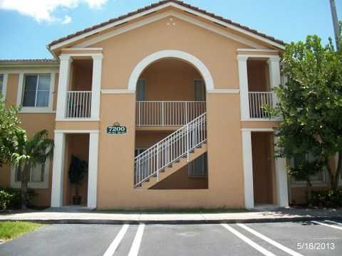 7200 Nw 177th St Apt 1057, Hialeah, FL 33015