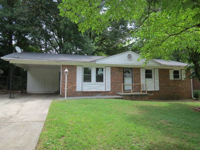 5268 Joan Of Arc Pl, Atlanta, GA 30349