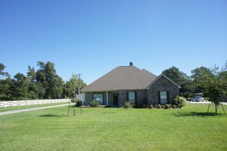 16560 Ole Homestead Ln, Prairieville, LA 70769