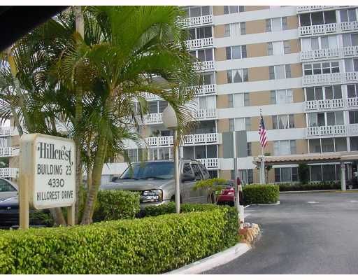 4330 HILLCREST DR # 316, Hollywood, FL 33021