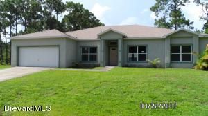 471 Breakwater St Se, Palm Bay, FL 32909