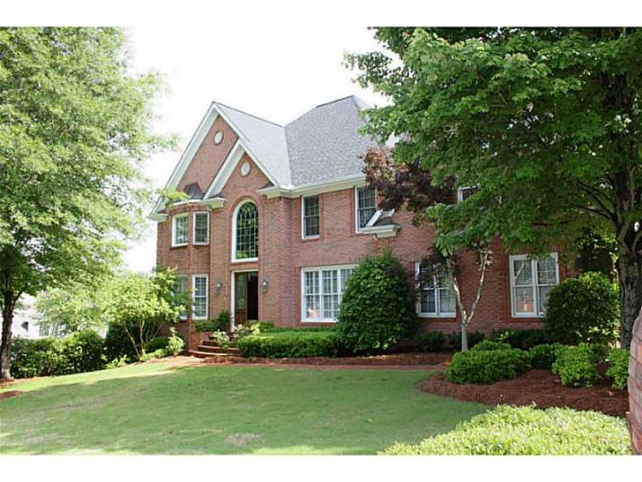 845 Club Chase Lane, Roswell, GA 30076