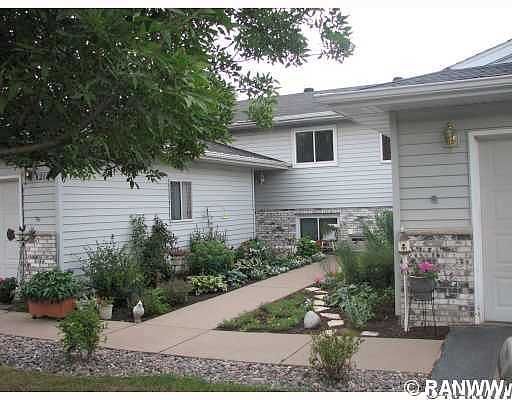 Glades, Altoona, WI 54720