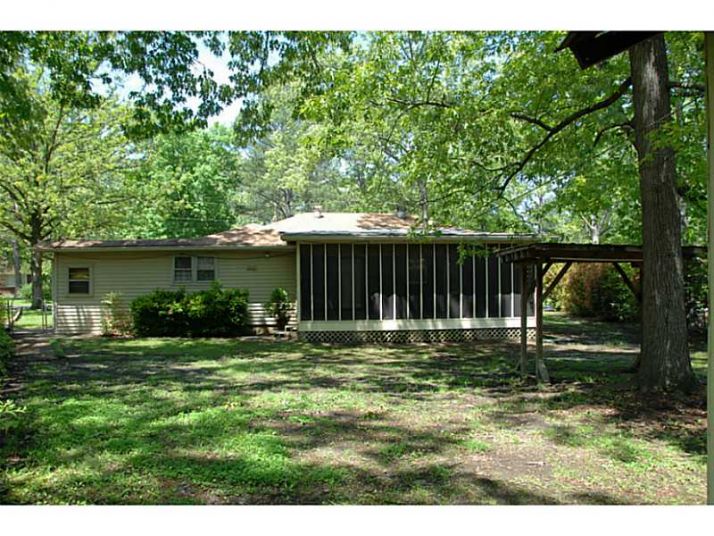 10 W Elliott Circle W, Rome, GA 30165