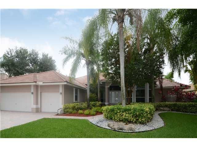 2685 CYPRESS LN, Fort Lauderdale, FL 33332