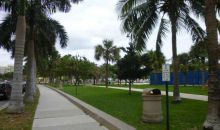 1750 N BAYSHORE DR # 1207 Miami, FL 33132