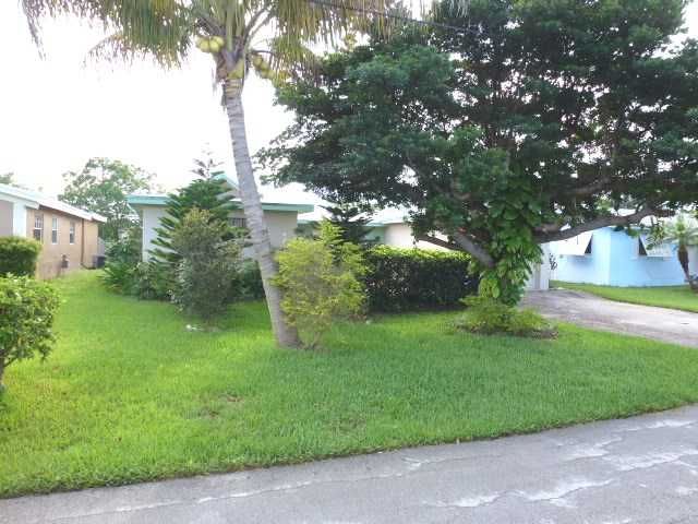 3904 E Lake Ter, Hollywood, FL 33023