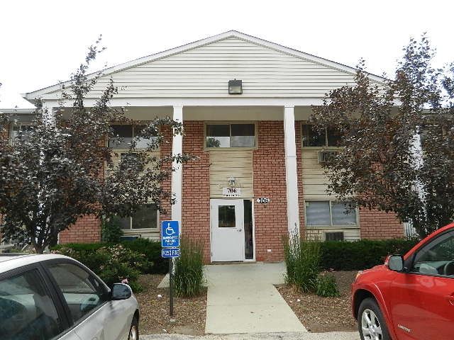 706 Marilyn Ave Apt 206, Glendale Heights, IL 60139