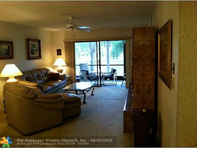 6090 N SABAL PALM BL # 111, Fort Lauderdale, FL 33319