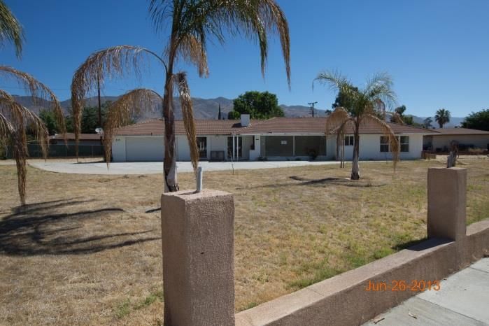 515 East 3rd Street, San Jacinto, CA 92583