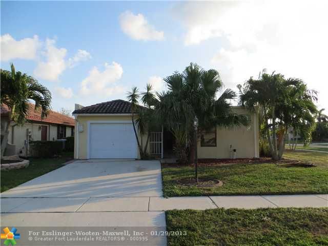 8538 BONITA ISLE DR, Lake Worth, FL 33467